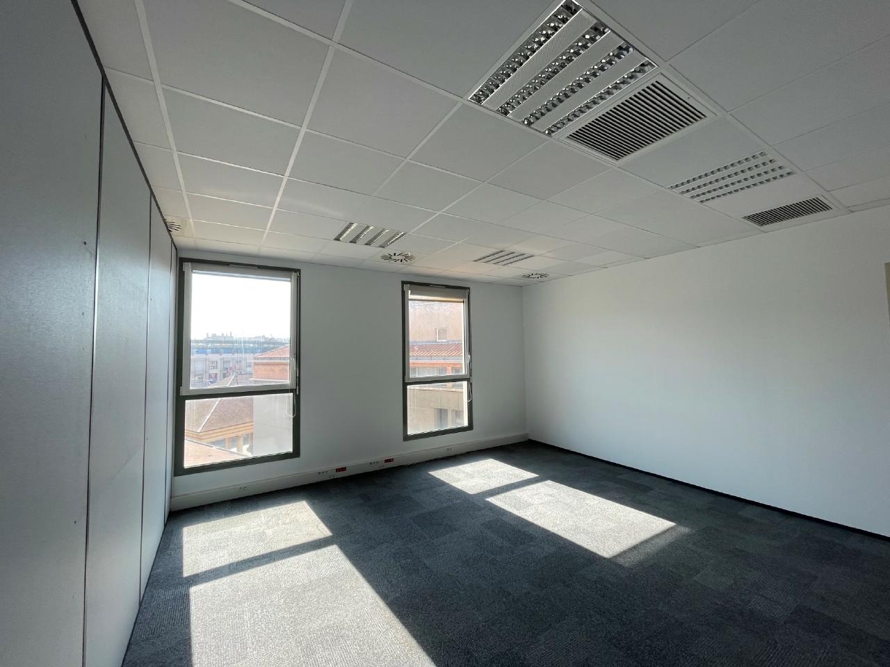 Bureau Marseille 2378m² Location bureau Marseille Bouches-du-Rhône OLBUR2119897 2